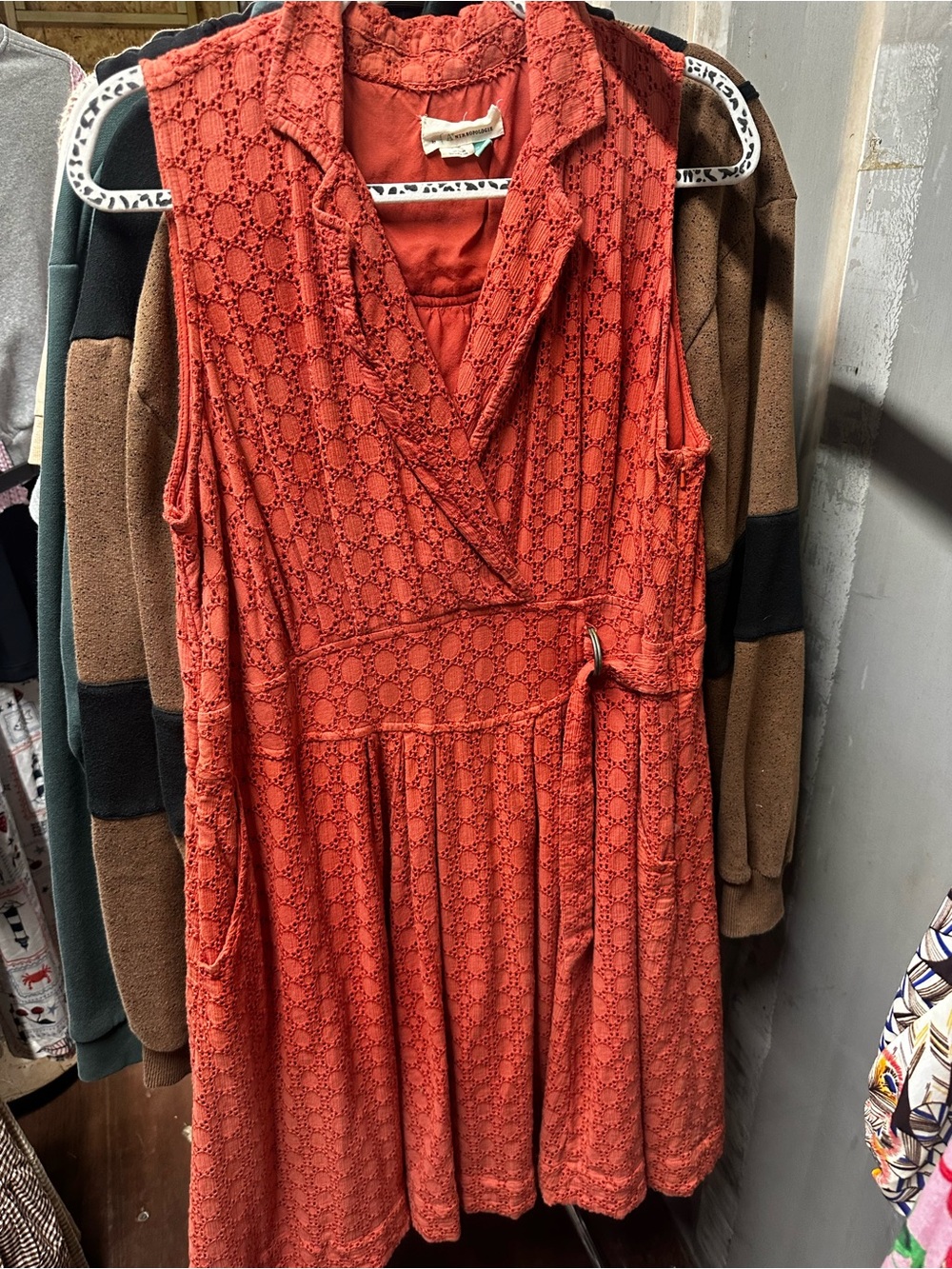 Anthropologie Coral Eyelet Sleeveless Midi Dress - Picture 2 of 4